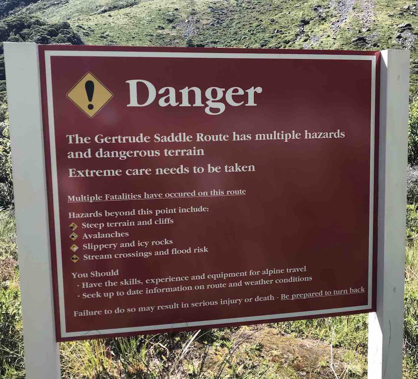 Gertrudes Saddle Warning